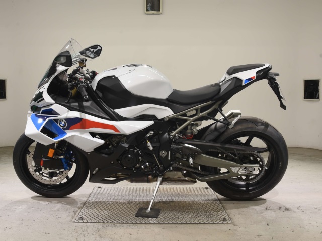 BMW S1000RR