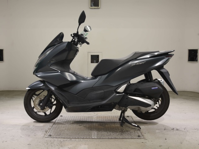 Honda PCX125-4