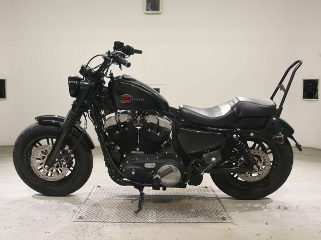 Harley-Davidson Forty-Eight XL1200X
