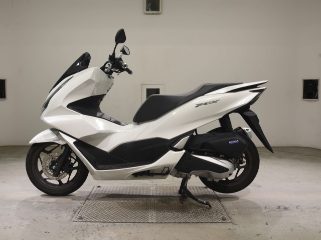 Honda PCX125-4