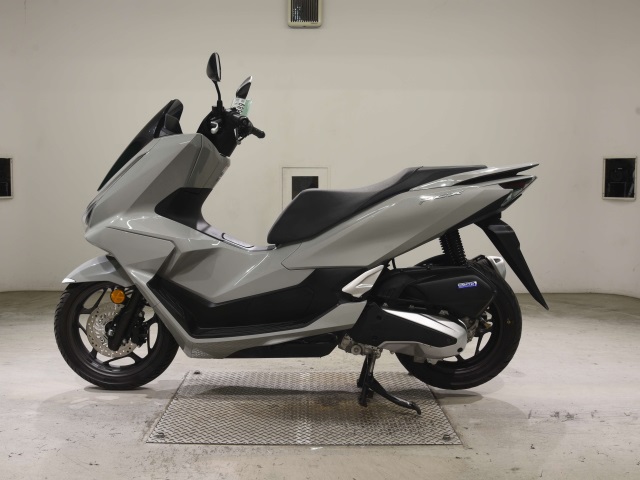 Honda PCX125-4