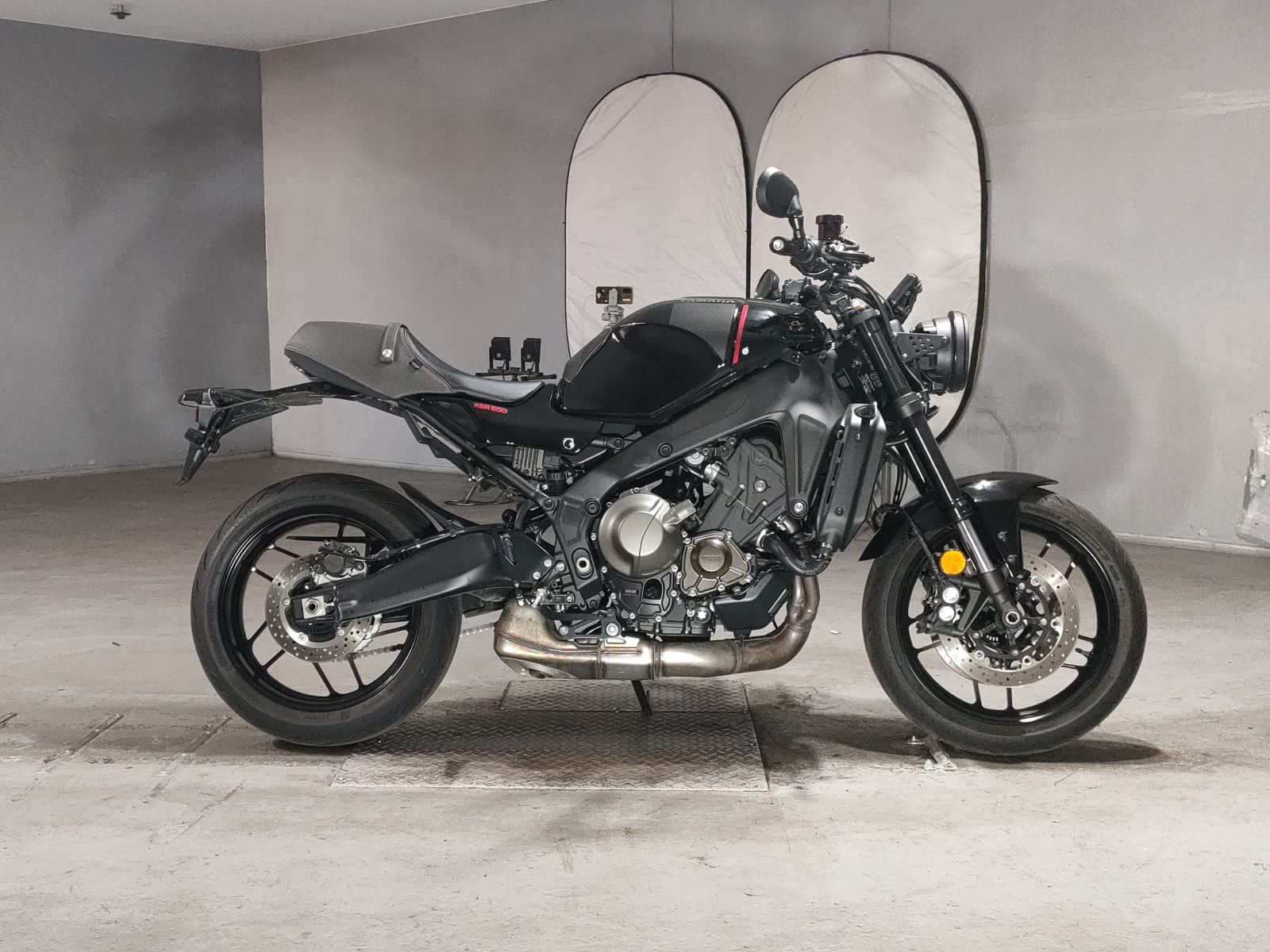 Yamaha XSR900
