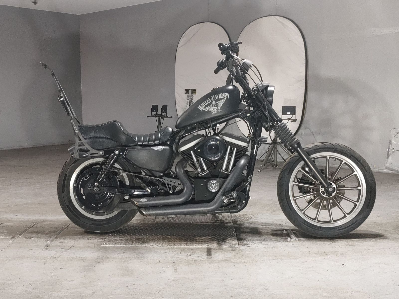 Harley-Davidson Sportster 883 Roadster XL883R