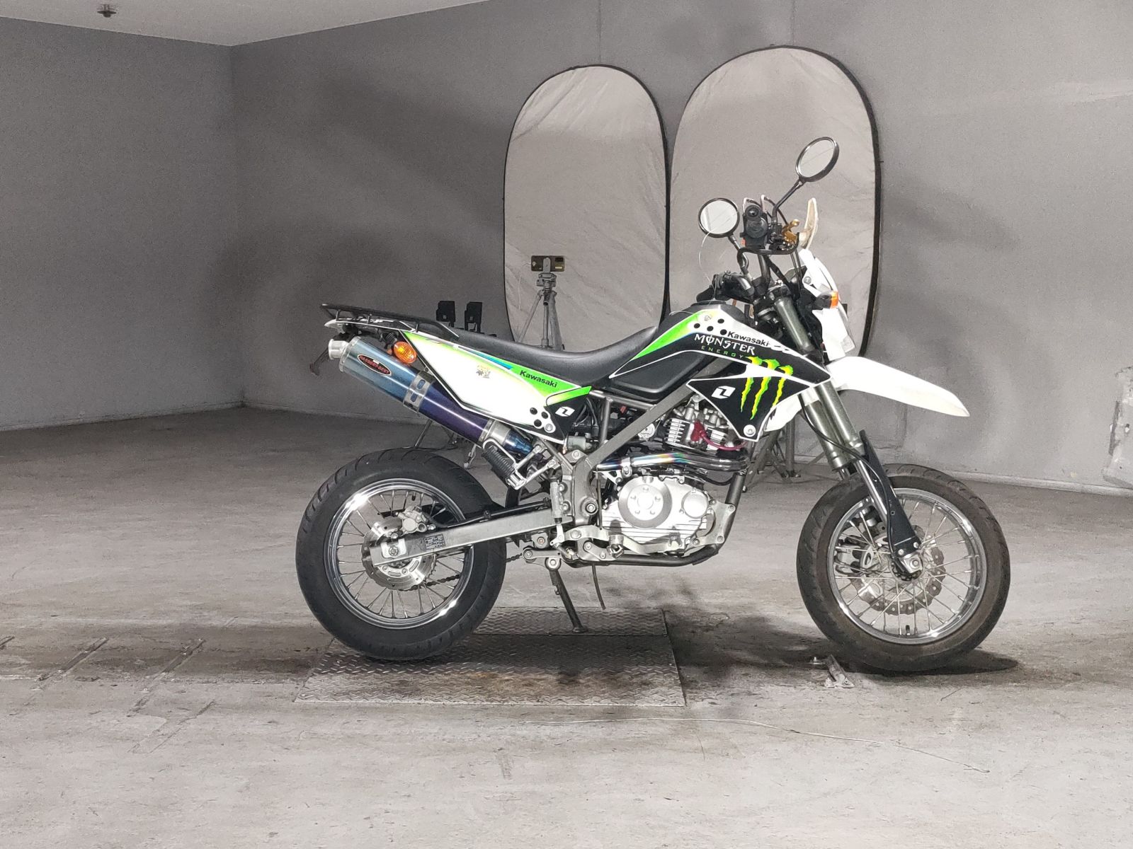 Kawasaki D-TRACKER 125