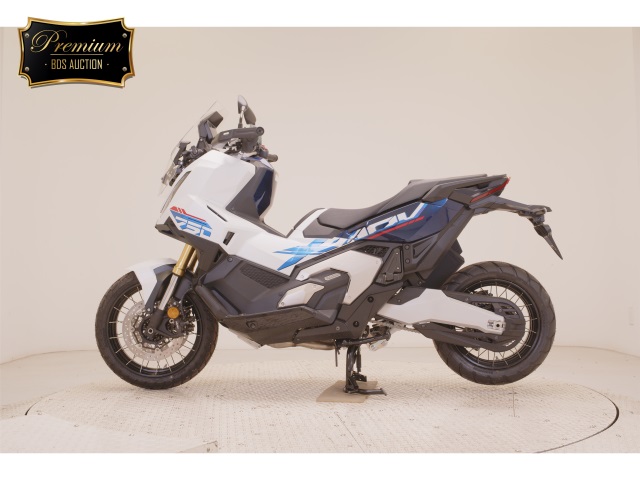 Honda X-ADV750-2