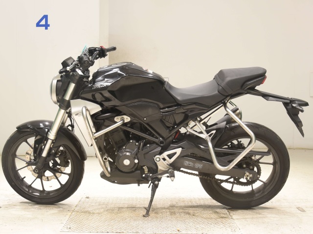 Honda CB250R