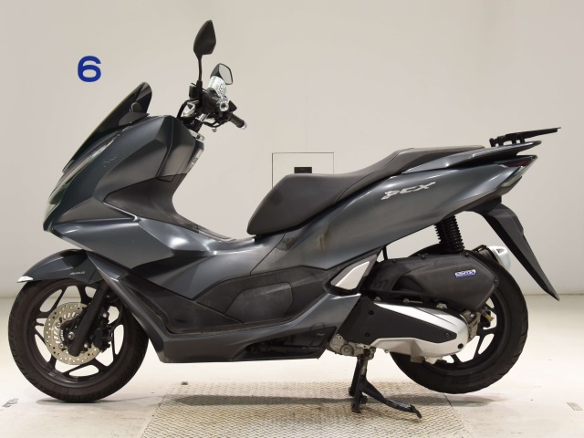 Honda PCX125-4