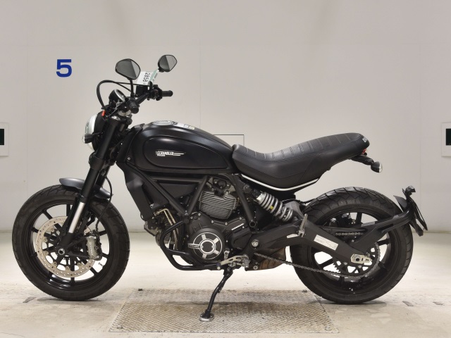 Ducati SCRAMBLER ICON