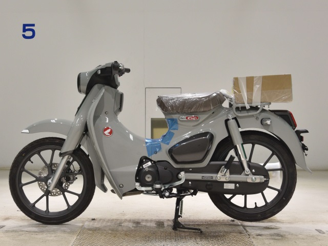 Honda C125-2