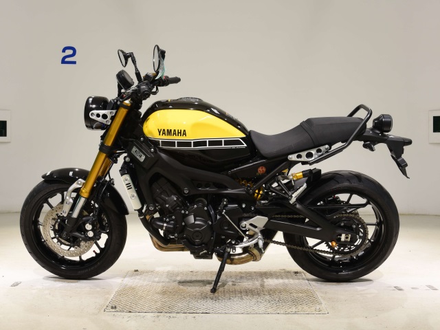 Yamaha XSR900