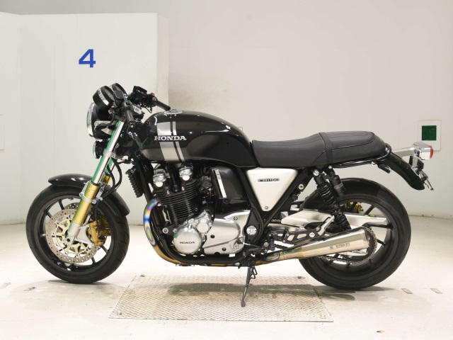 Honda CB1100RS