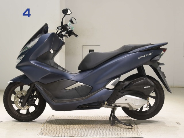 Honda PCX125-3