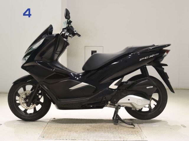 Honda PCX150-3A