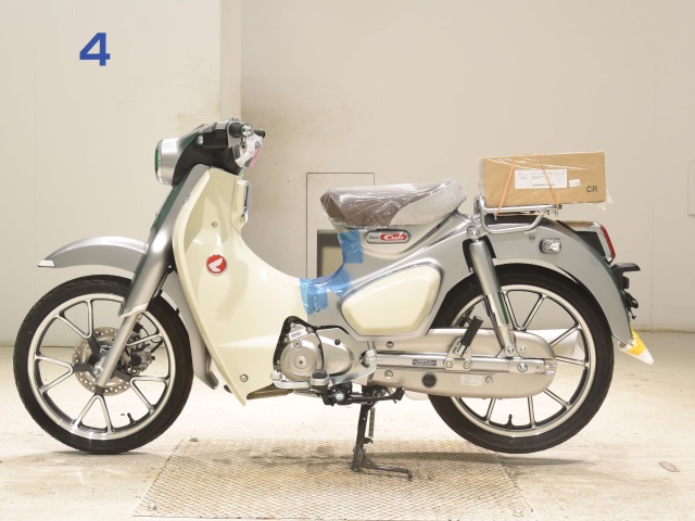 Honda C125-2