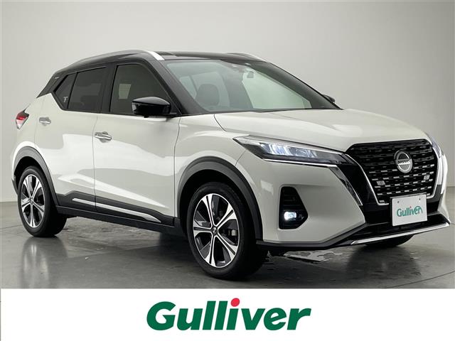 NISSAN KICKS 2022