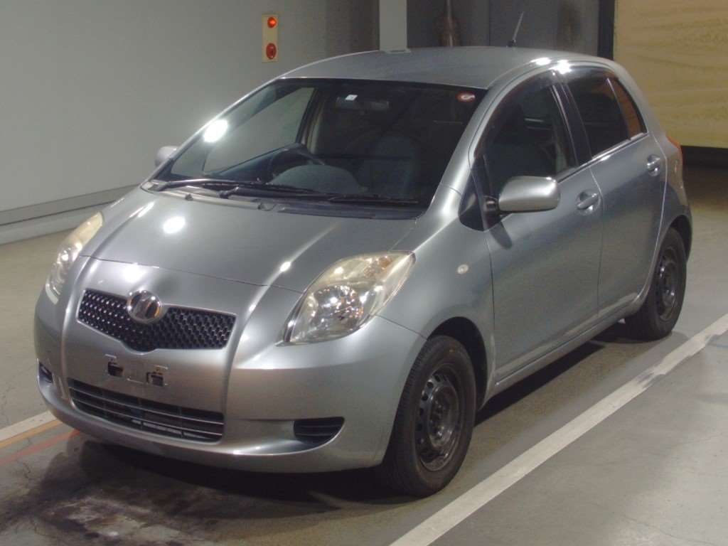 Toyota Vitz 2006