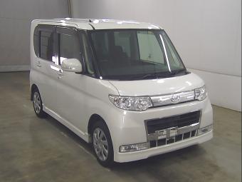 DAIHATSU TANTO L375S 2009 года выпуска