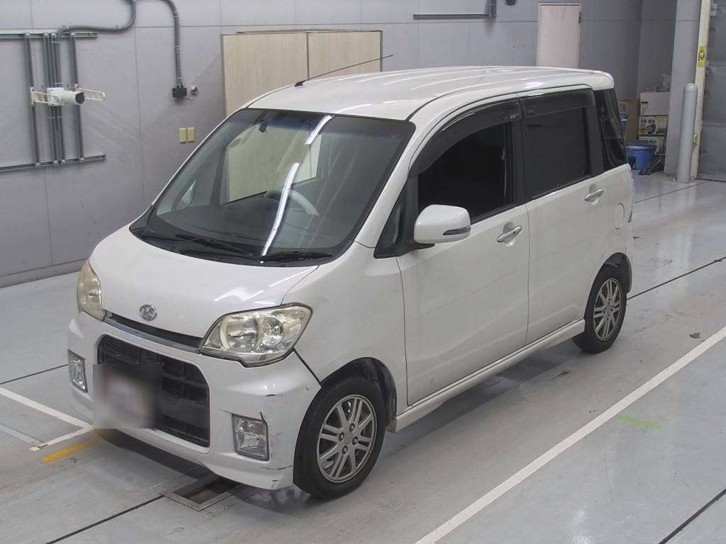 Daihatsu Tanto EXE