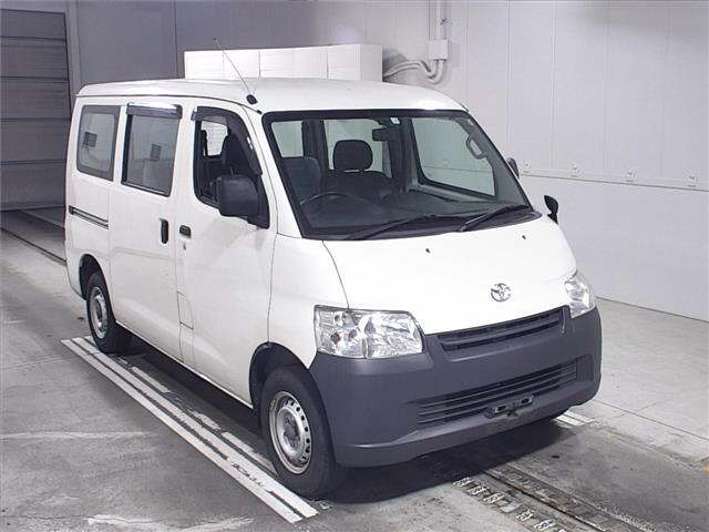 TOYOTA TOWN ACE 2020